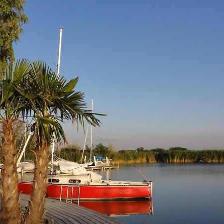 Hoteldorf Seepark Weiden Weiden am See Eksteriør bilde